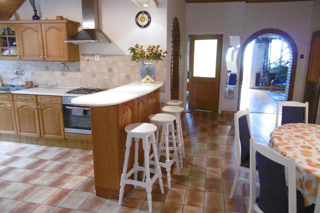 Panorama Vendeghaz Apartment Балатонсепезд Стая снимка