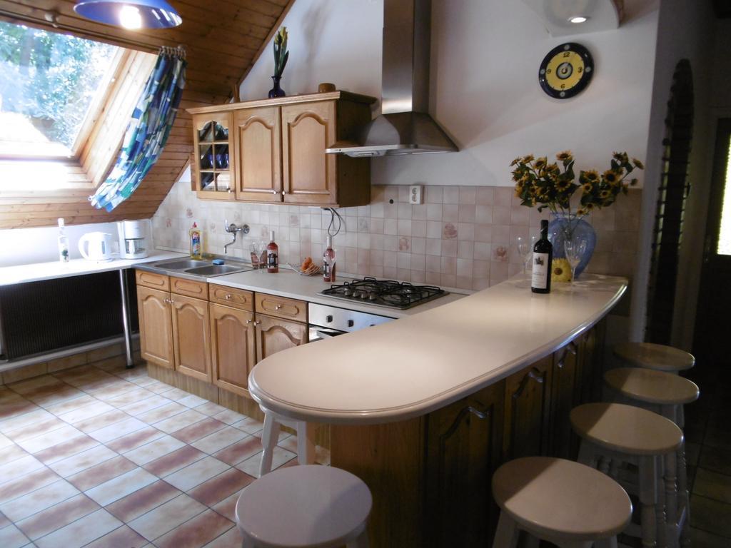 Panorama Vendeghaz Apartment Балатонсепезд Стая снимка